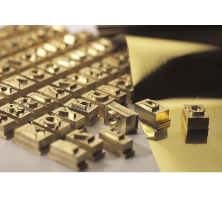 Czcionki - pełen wykaz wszystkich dostępnych czcionek na zamówienie